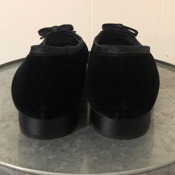 Stuart Weitzman Velvet and Satin Flats - Picture 4 of 6